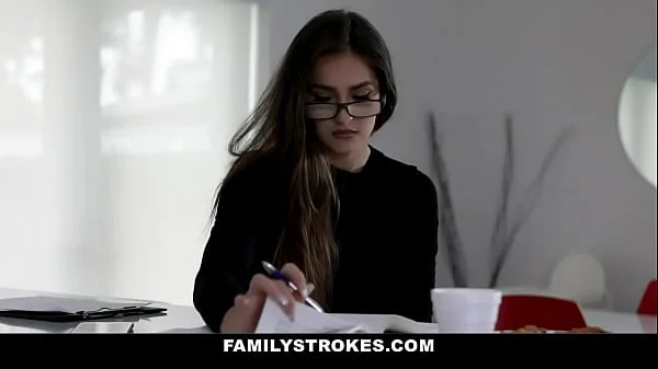 18yo Hot Brunette Stepsister Eases Stebrother's Erection- Sofie Reyez