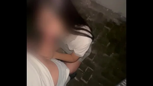 Colegiala en Colegio de Puebla Teniendo Sexo con Estudiante de la Tarde! Una ESTUDIANTE de la Tarde, me la Chupo en el Patio y se la Metí a pelo