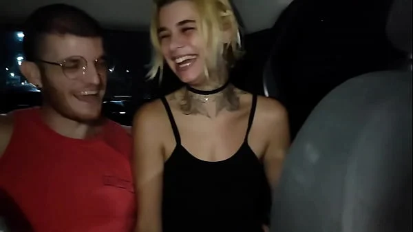 casal fode dentro do uber