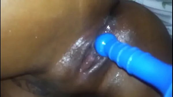 Redbone Girl Masturbating