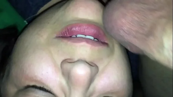 Amateur GF Sucks Balls Gets Facial