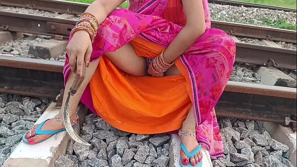 Desi Village bhabhi Fucking Field Lover Boy Outdoor video