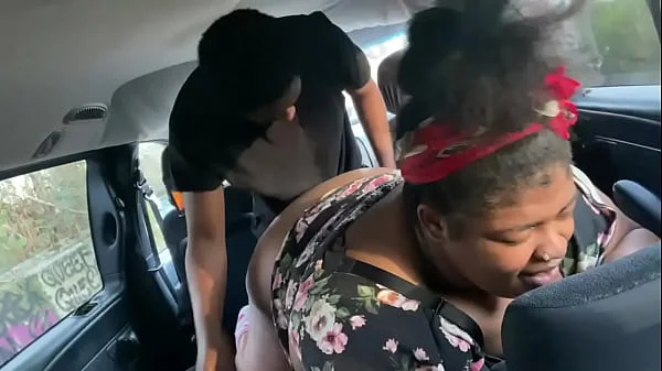 Making my bd cum fast in the car with this wet ass pregnant pussy