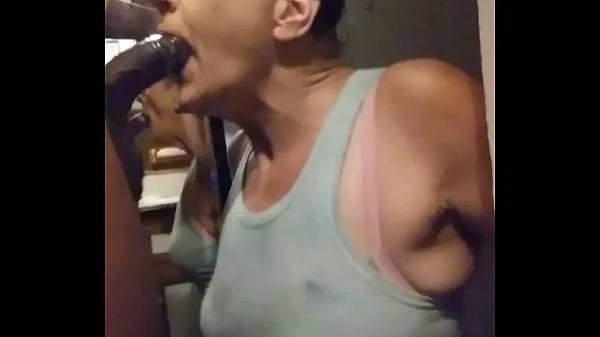 EPIC nut in this bitch mouth