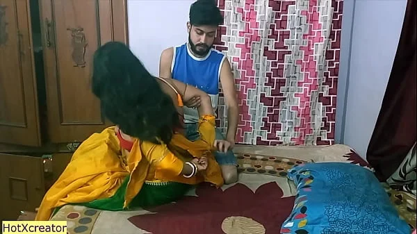 Indian hot Milf aunty vs hot teen!! Indian sex with hindi audio