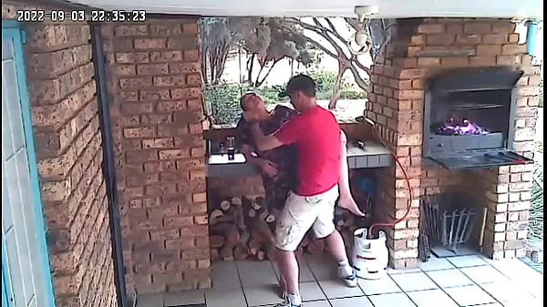 Spy camera : couple caught fucking on the porch of the nature reserve